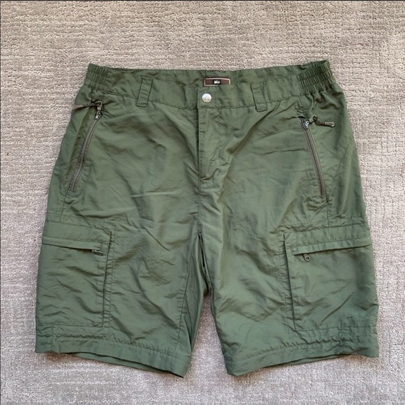 women's hiking shorts elastic waist